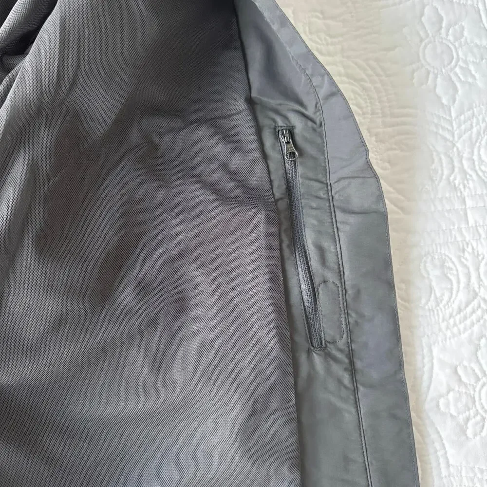 Lands’ End CS Outrigger Mesh Lined Jacket w/Hood Storm Flap Soapstone Small NWT